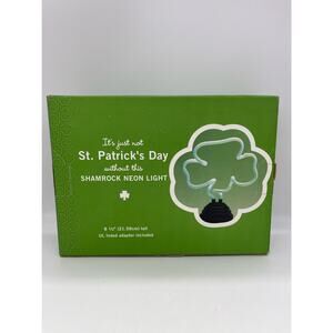 Shamrock LED Light 8.5” Tall